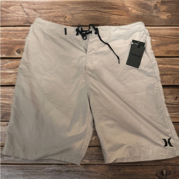 Hurley Tan Quick-Dry Board Shorts with Drawstring Waistband - Picture 1 of 2